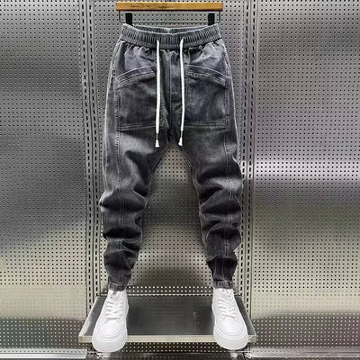 Laurent Alliancen mellem denimstil og joggingkomfort